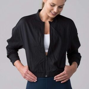 lululemon Pack Light Bomber in Black